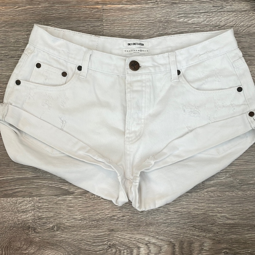 One Teaspoon Bandit shorts in white